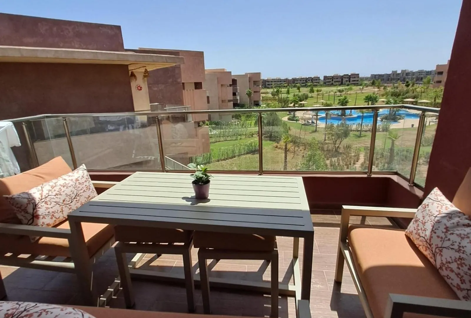 Prestigia Golf City Marrakech Luxury Apartment Residence Saphir location